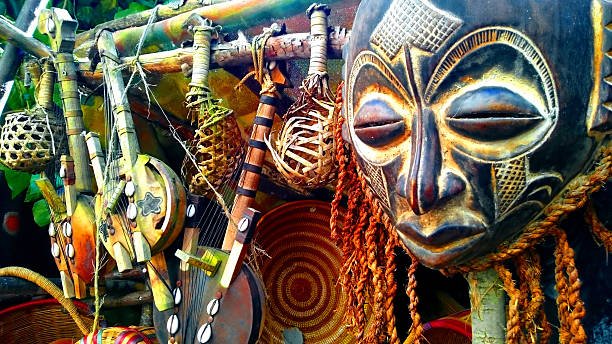 african masks and statues