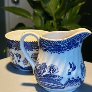 Vintage Barratts Willow Pattern Sugar Bowl and Creamer Set.