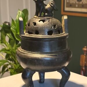 Antique bronze Chinese tripod censer / Incense burner with Foo dog lid.